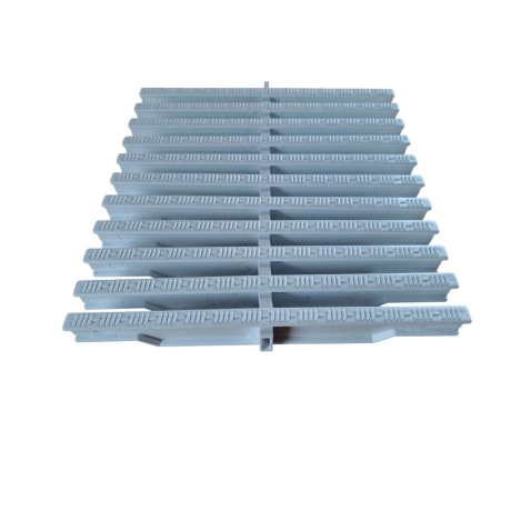 Přelivový rošt, šířka 245 mm, výška 22mm, bílý