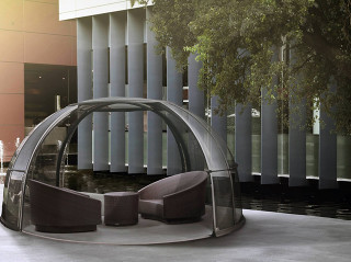 Relaxační místo zakryté zastřešením SPA DOME ORLANDO® Relaxační místo zakryté zastřešením SPA DOME ORLANDO®